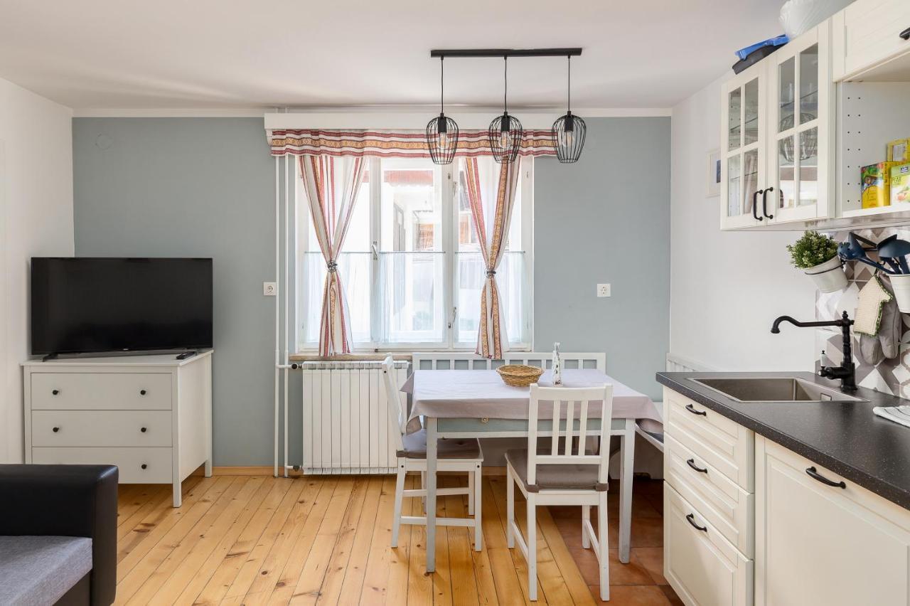 Apartma Ivana & Ivanka Бохин Екстериор снимка