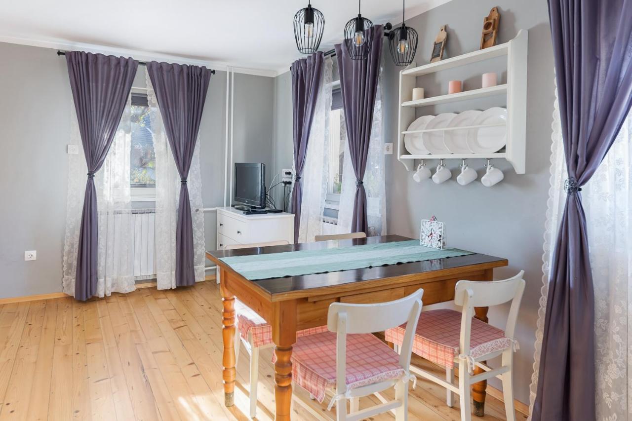 Apartma Ivana & Ivanka Бохин Екстериор снимка